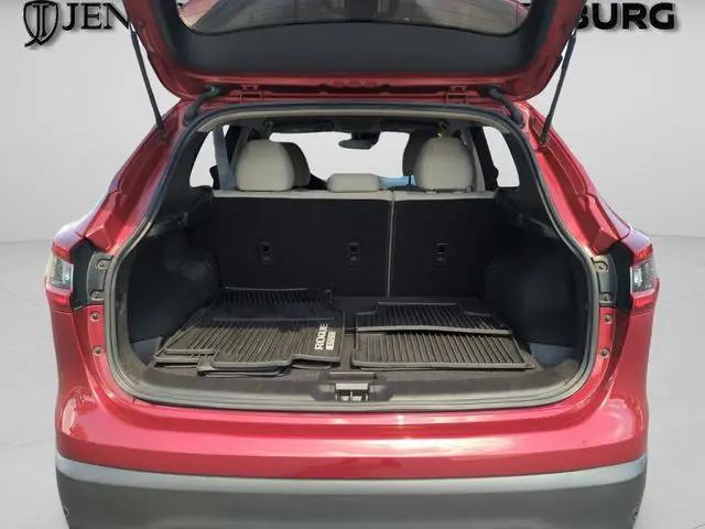 2020 Nissan Rogue Sport SV FWD Xtronic CVT