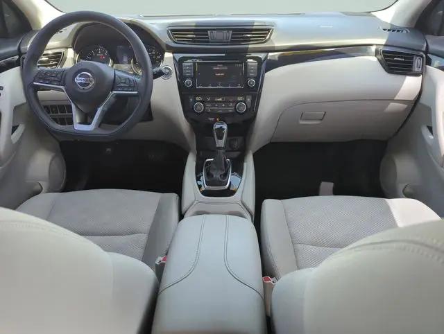 2020 Nissan Rogue Sport SV FWD Xtronic CVT