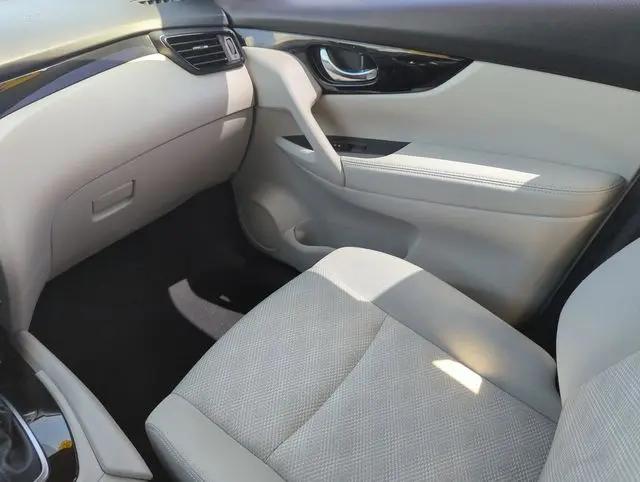 2020 Nissan Rogue Sport SV FWD Xtronic CVT