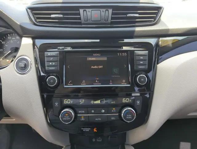 2020 Nissan Rogue Sport SV FWD Xtronic CVT