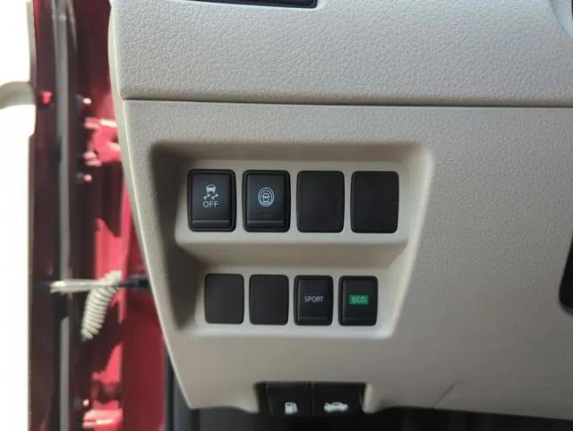 2020 Nissan Rogue Sport SV FWD Xtronic CVT