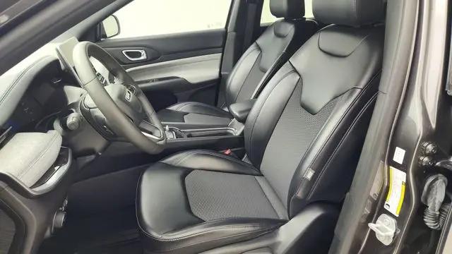2023 Jeep Compass Latitude 4x4