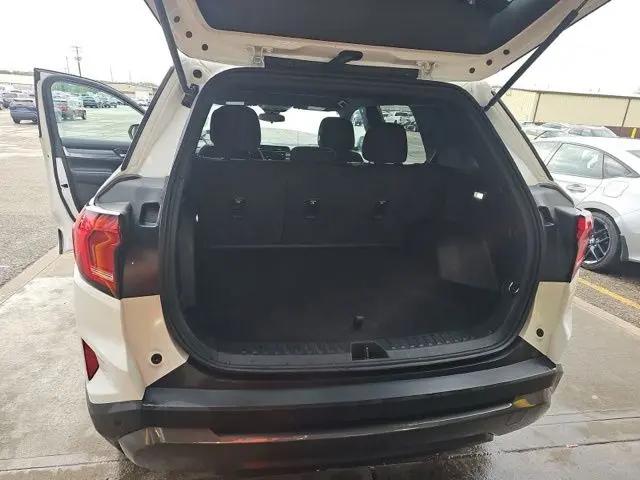 2025 GMC Terrain AWD Elevation