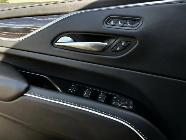 2021 Cadillac Escalade 2WD Sport