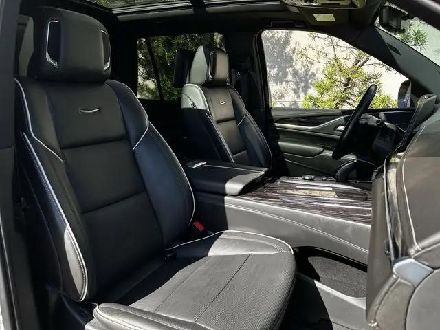 2021 Cadillac Escalade 2WD Sport