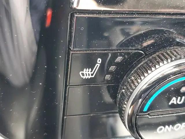 2024 Nissan Rogue SL FWD