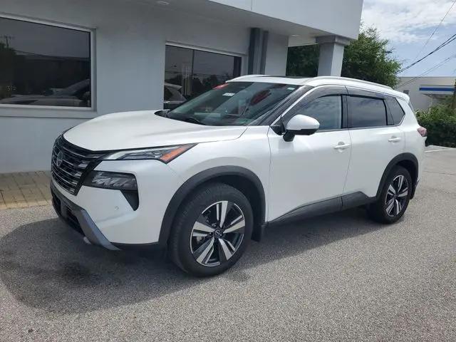 2024 Nissan Rogue SL FWD
