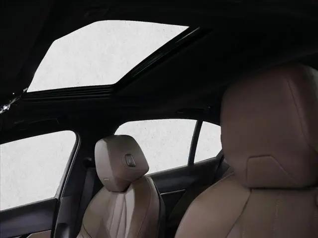 2027 BMW 5 Series 530i xDrive