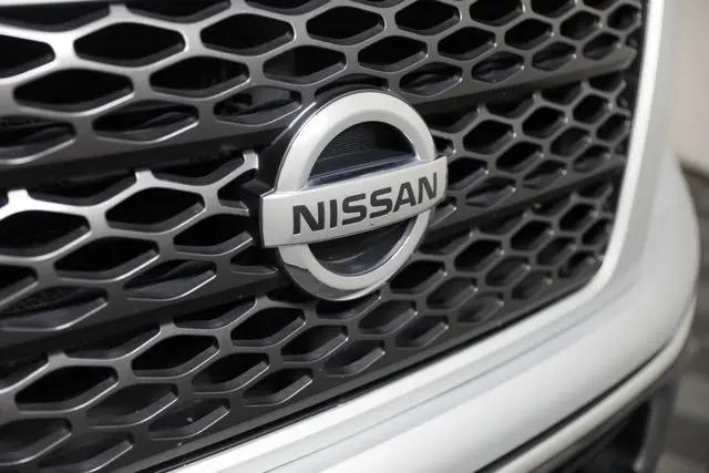 2019 Nissan Titan SV