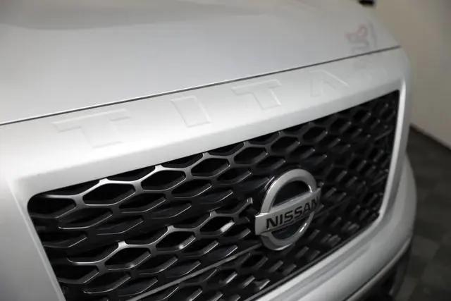 2019 Nissan Titan SV