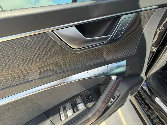 2023 Audi RS 6 Avant TFSI quattro Tiptronic
