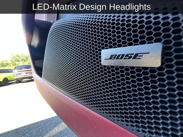 2024 Porsche Macan Electric 4