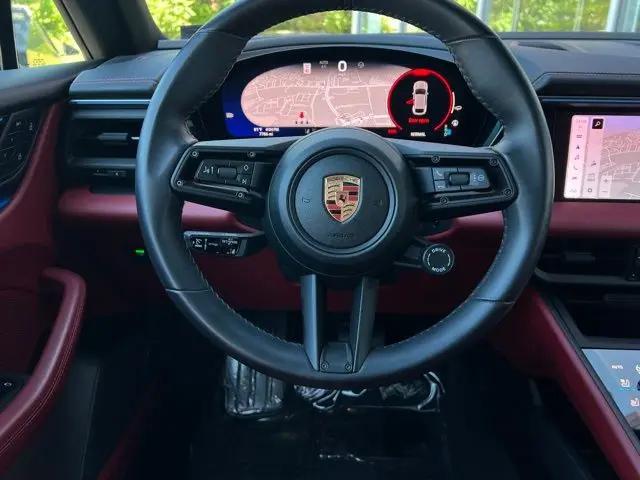 2024 Porsche Macan Electric 4