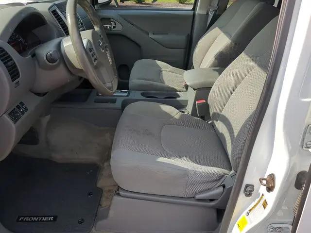 2016 Nissan Frontier SV