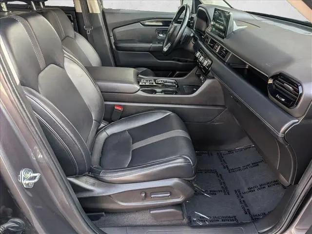 2023 Honda Pilot 2WD EX-L 8 Passenger