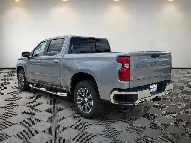 2026 Chevrolet Silverado 1500 4WD Crew Cab Standard Bed LT