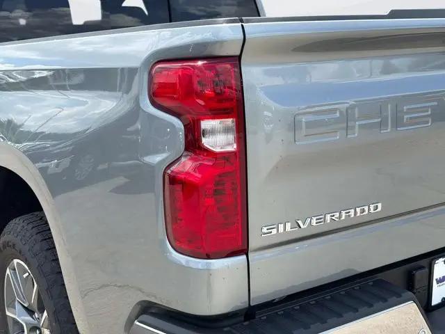 2026 Chevrolet Silverado 1500 4WD Crew Cab Standard Bed LT