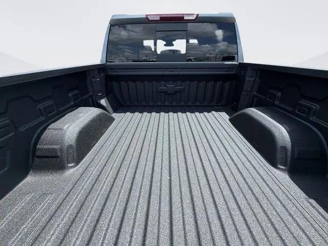 2026 Chevrolet Silverado 1500 4WD Crew Cab Standard Bed LT