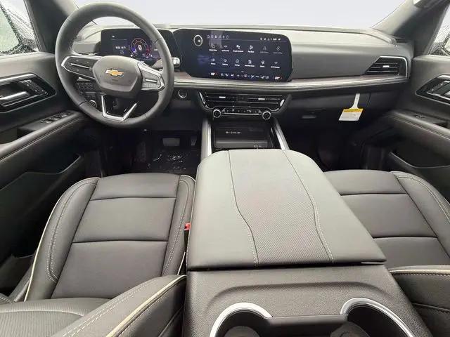 2026 Chevrolet Suburban Premier, 4WD