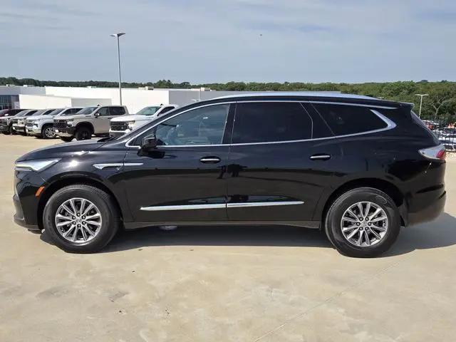2023 Buick Enclave Essence FWD