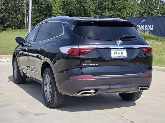2023 Buick Enclave Essence FWD