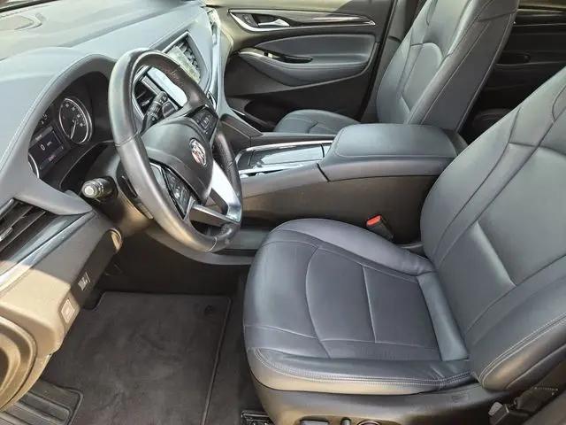 2023 Buick Enclave Essence FWD
