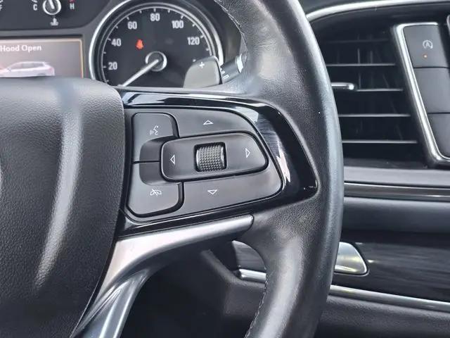 2023 Buick Enclave Essence FWD
