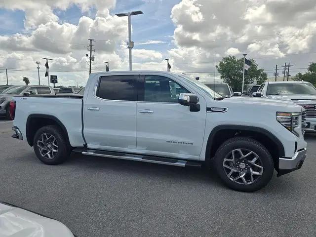 2026 GMC Sierra 1500 Crew Cab, Short Bed, SLT, 4WD