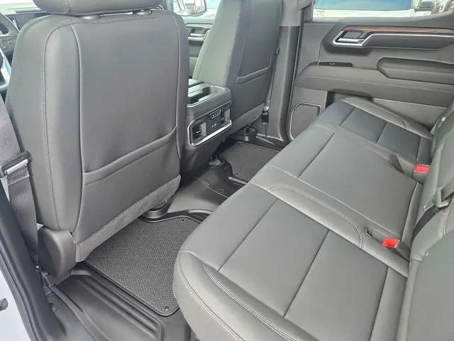 2026 GMC Sierra 1500 Crew Cab, Short Bed, SLT, 4WD