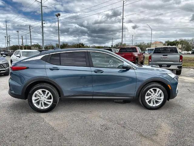 2026 Buick NV Preferred FWD