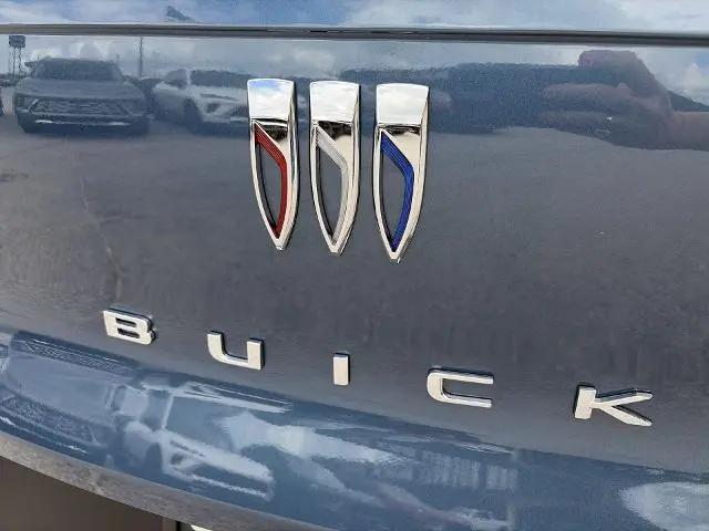 2026 Buick NV Preferred FWD