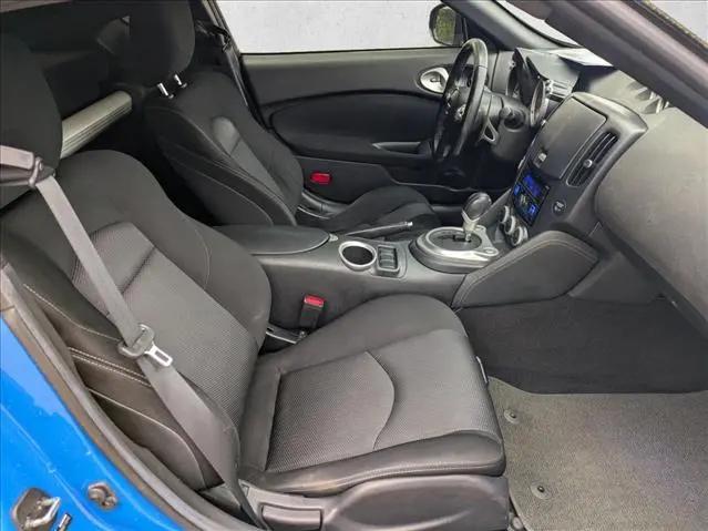 2011 Nissan 370Z Base