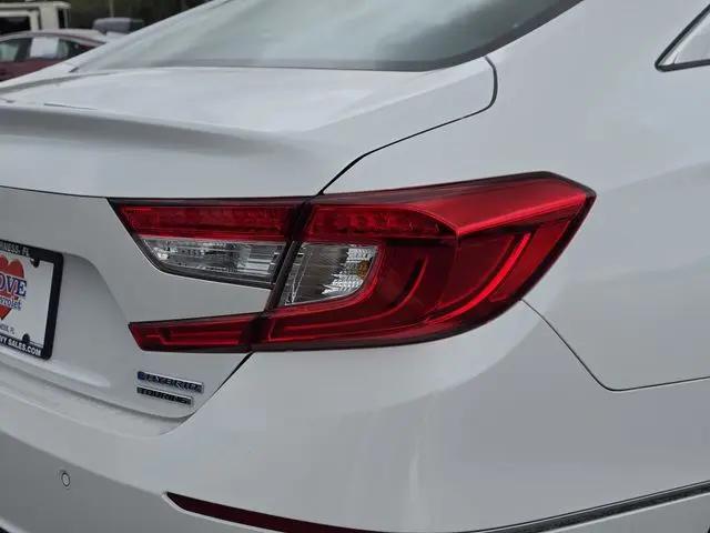 2022 Honda Accord Hybrid Touring