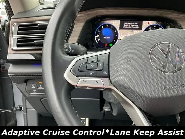 2025 Volkswagen Atlas 2.0T SEL Premium R-Line