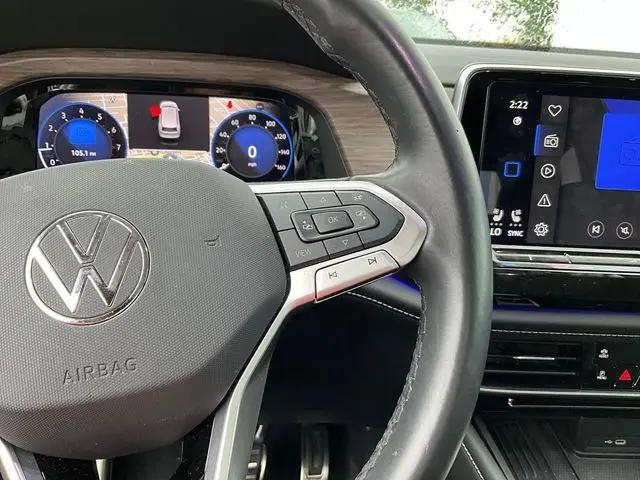 2025 Volkswagen Atlas 2.0T SEL Premium R-Line