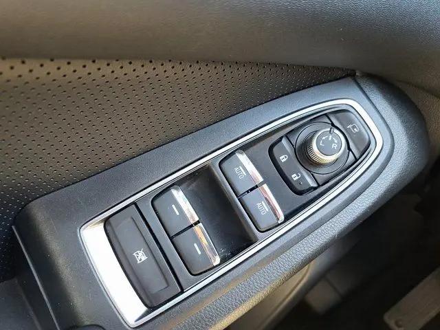 2023 Subaru Ascent Limited 8-Passenger