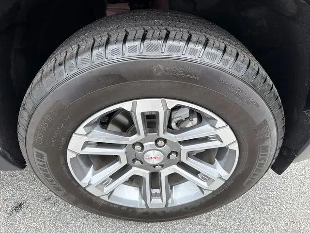 2025 GMC Terrain AWD Elevation