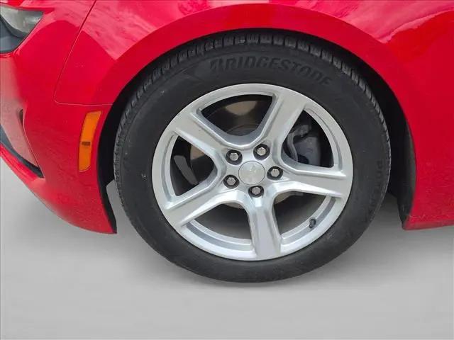 2022 Chevrolet Camaro RWD Coupe 1LT