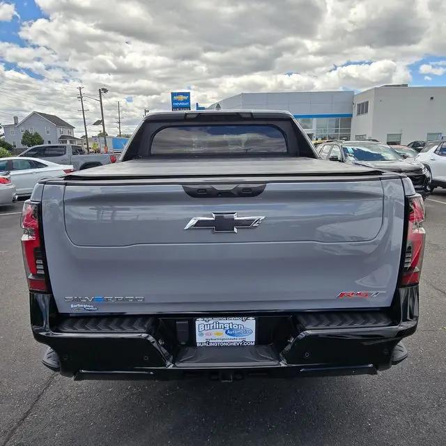 2025 Chevrolet Silverado EV RST