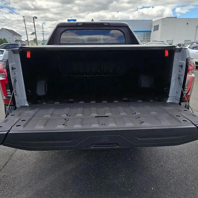 2025 Chevrolet Silverado EV RST