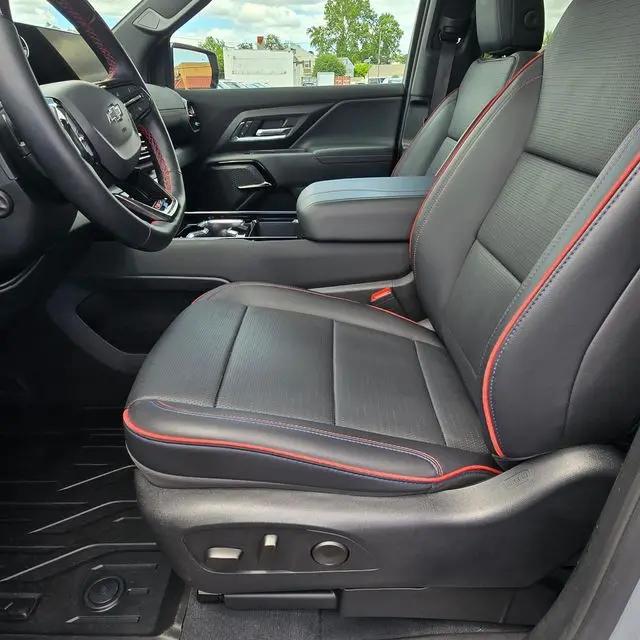 2025 Chevrolet Silverado EV RST