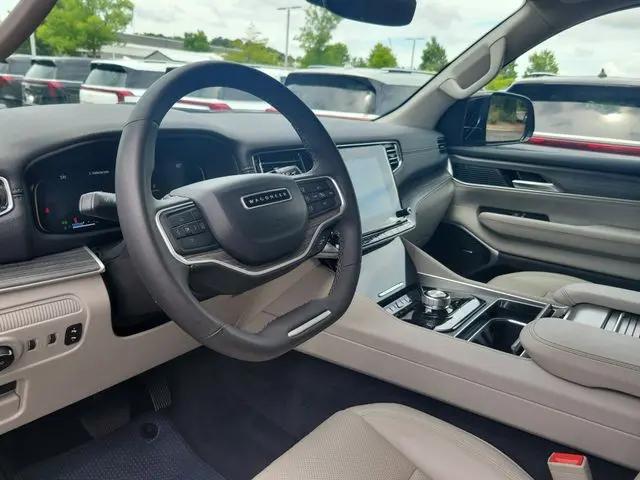 2024 Jeep Wagoneer Series II 4x2