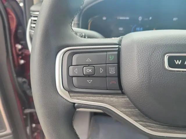 2024 Jeep Wagoneer Series II 4x2