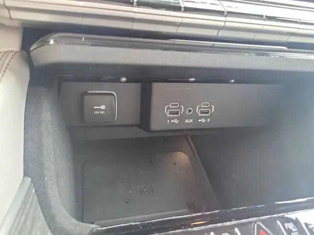 2024 Jeep Wagoneer Series II 4x2