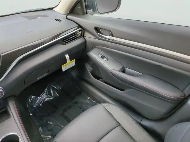 2026 Nissan Altima SR FWD