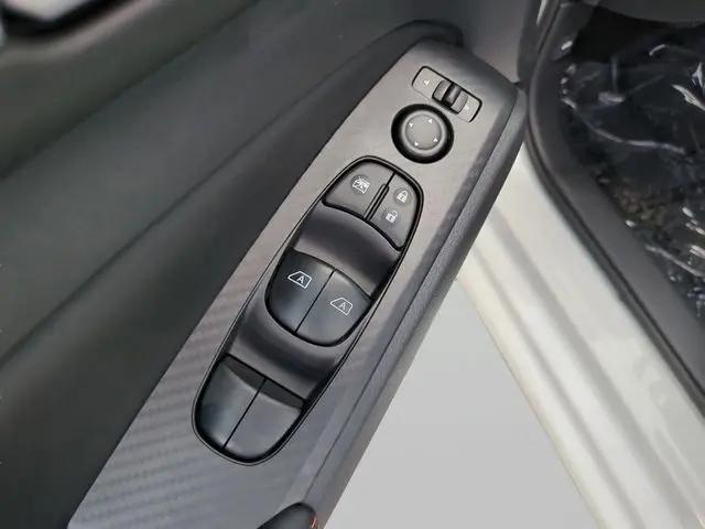2026 Nissan Altima SR FWD