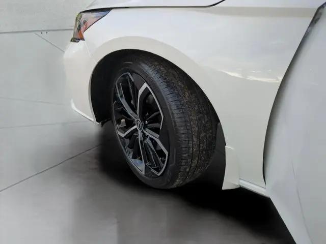 2026 Nissan Altima SR FWD
