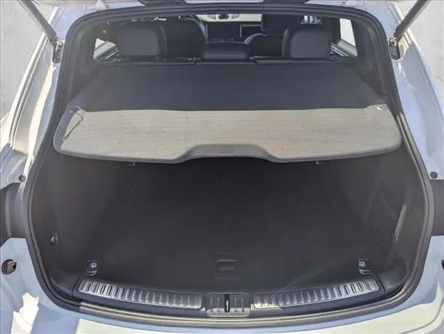 2021 Porsche Macan Macan