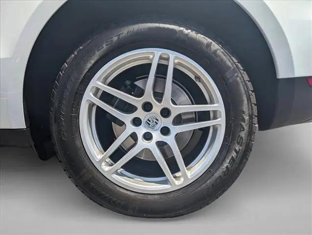 2021 Porsche Macan Macan