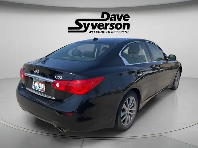 2015 INFINITI Q50 Premium